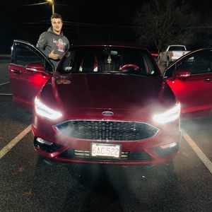 Meet your Posher, Adam